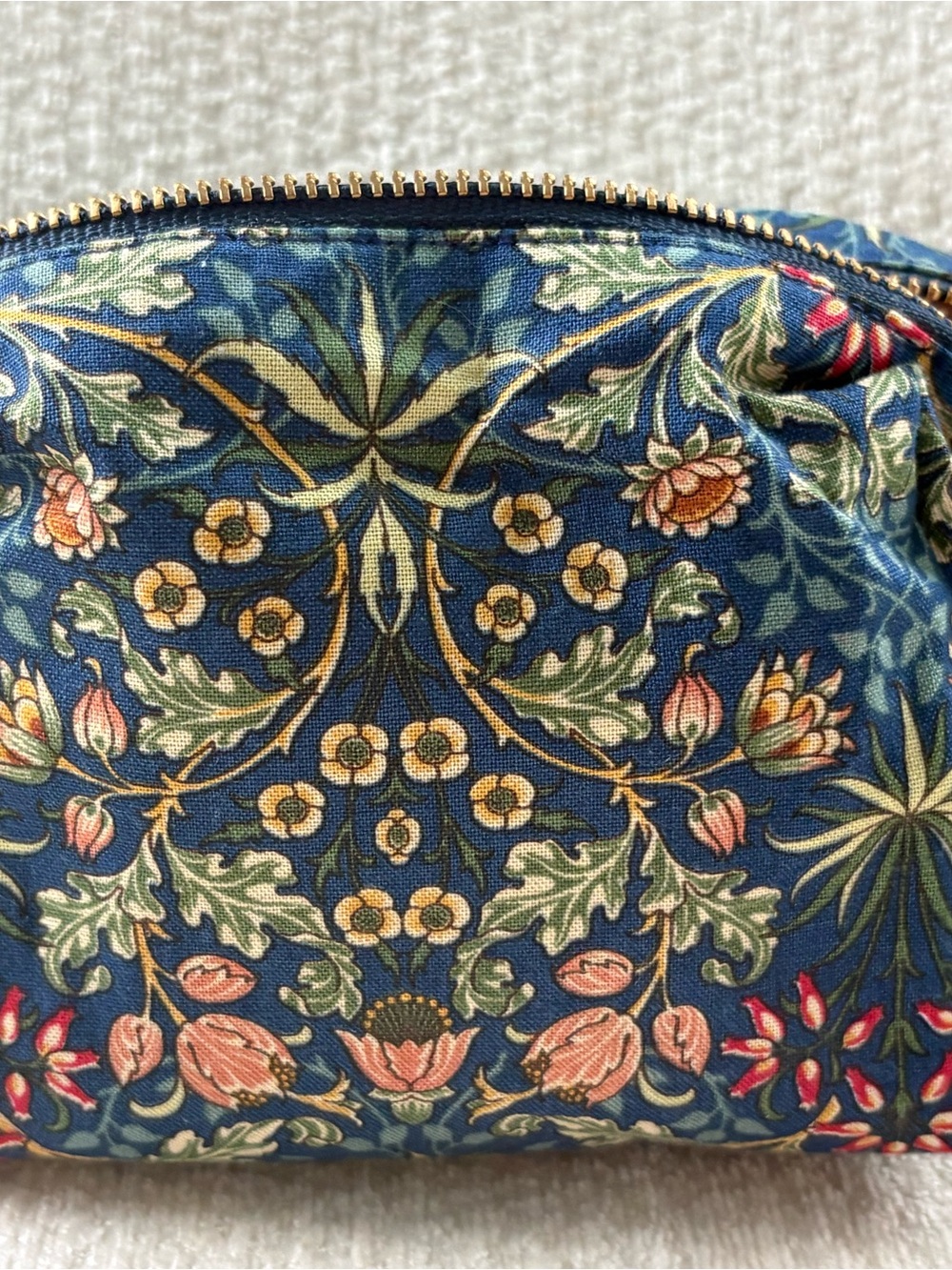 Handmade William Morris Floral Toiletry Cosmetic Bag Blue Zip Pouch